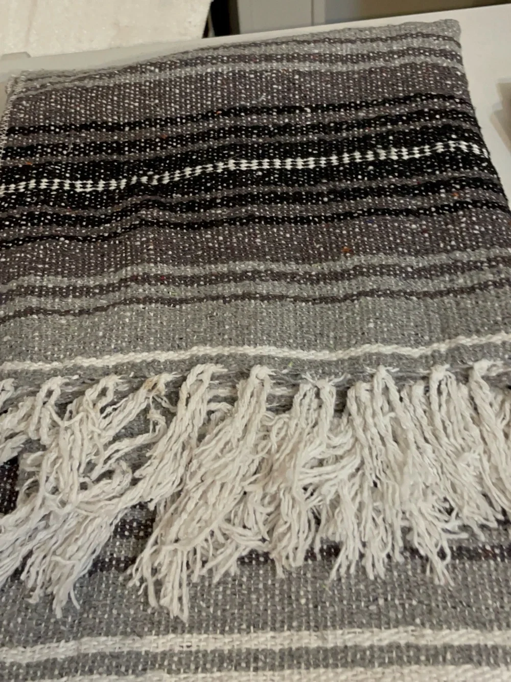 SOUTHWESTERN  Woven Falsa Throw blanket Fringes,black,grey,Warm white 48x74”L
